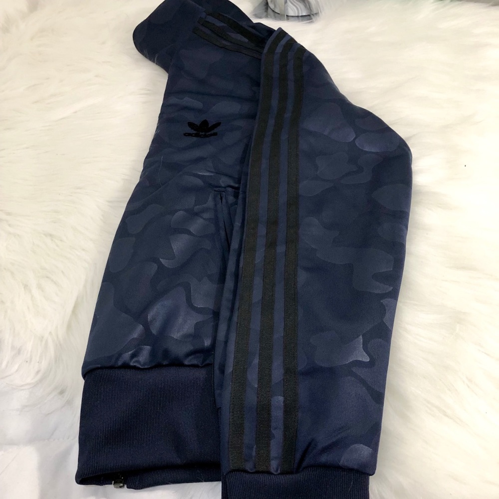 Adidas Original Firebird tracksuits - Picture 4 of 4
